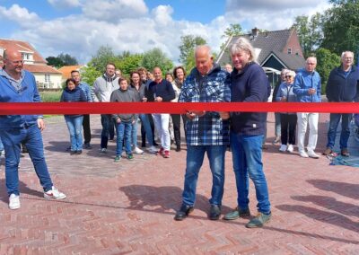 Opening nieuw schoolplein